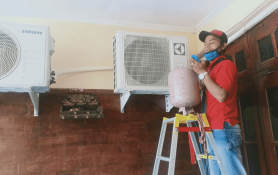 Service AC di Surabaya